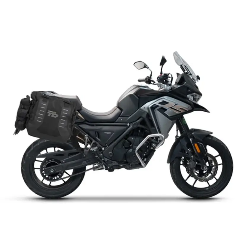 Expresní Doručení Sada bočních adventure brašen SHAD TERRA TR40, včetně montážní sady SHAD VOGE 650 DS/DSX