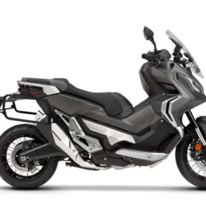 Sada bočních adventure brašen SHAD TERRA TR40, včetně montážní sady SHAD HONDA X-ADV 750 Must-Have