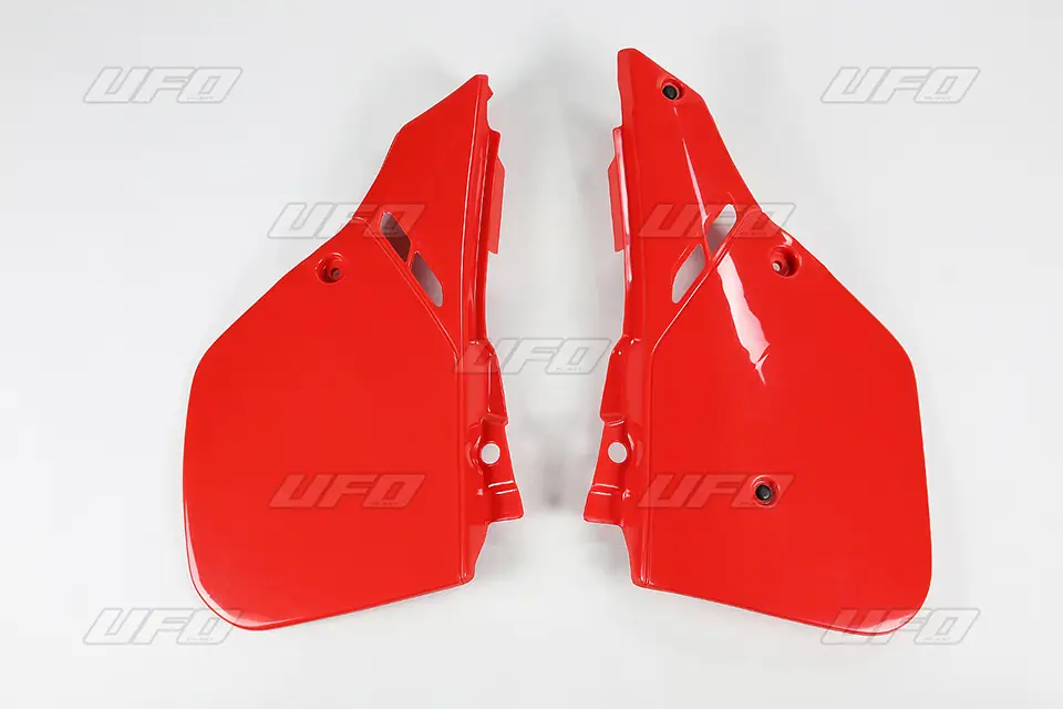 Nejprodávanější UFO boční tabulky HONDA CR 125 87-88, CR 250 87, CR 500 87-88 barva červená (UFO RED)