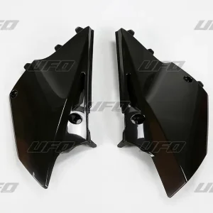Horká Nabídka UFO boční tabulky na startovací číslo YAMAHA YZ 125/250 15-21 barva černá