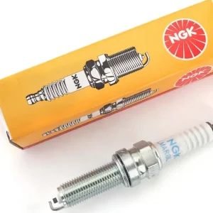 NGK zapalovací svíčka LMAR8L-9 HONDA SH 125, SH 125I, SH 150I (NR 91131) (10) Sleva