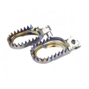 SCAR závodní stupačky řidiče titanové ANTI-MUD (protibláto) KTM 85 SX 25, 125 - 300 SX 23-25, 250 - 450 SXF 23-25, HUSQVARNA 125 - 250 TC 23-25, 250 - 450 FC 23-25, TX 300 23-25, 350 / 450 FX 23-25, GAS GAS 23-25 Ověřený