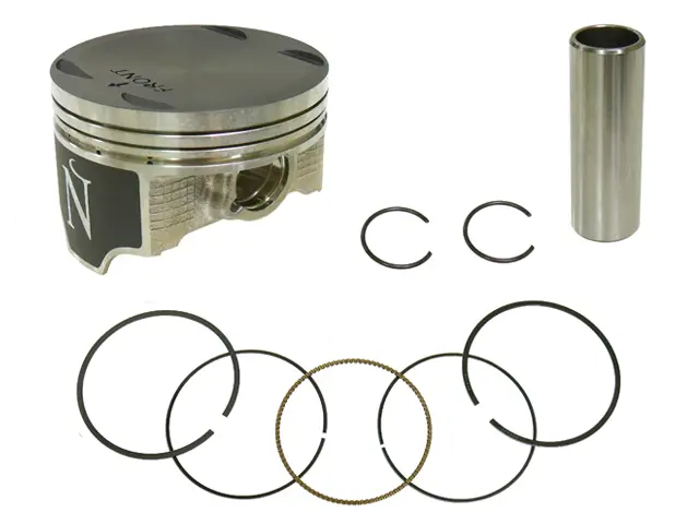 NAMURA píst KAWASAKI KVF 700 PRAIRIE 04-06, KFX 700 V-FORCE 04-10, SUZUKI 700 TWIN PEAKS 04-05 (+1,00 = 82,96mm) (8679D100) (kroužky NA-20070-4R) Pouze Dnes