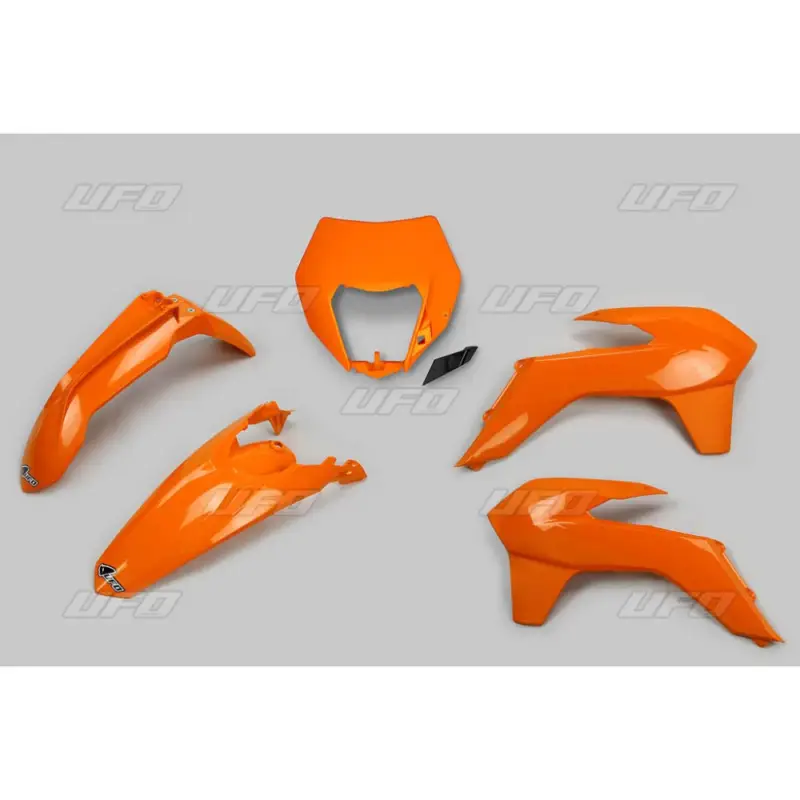 Ověřený UFO kompletní sada plastů KTM EXC/EXCF 14-16 s krytem světla barva oranžová (KT524E127)